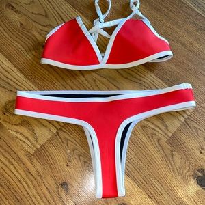 Hoaka Swimwear Bikini